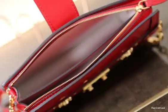 Cheap VUITTON LOUIS CLUTCH TRUNK 0618